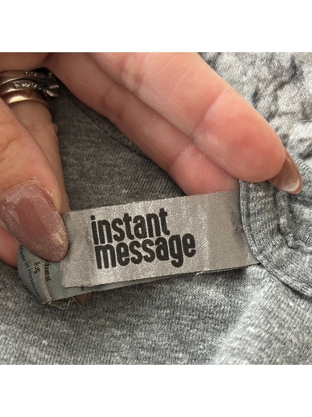 Instant Message Gray Tee - Picture 2 of 4